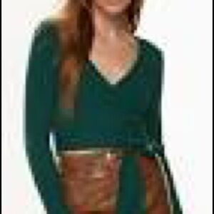 Wilfred Aritzia All Tied Up Adventure S/P NWT